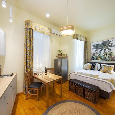 Rainforest Studio Downtown By Pretty Apartments Бухарест Екстер'єр фото