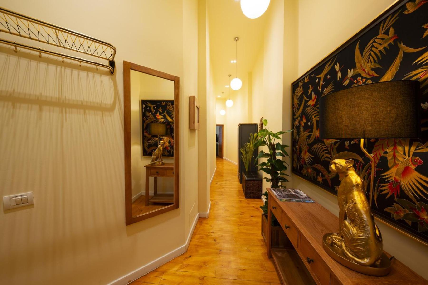 Rainforest Studio Downtown By Pretty Apartments Бухарест Екстер'єр фото